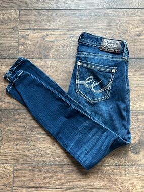 Express Women's Indigo Skinny Jeans with Embroidered Pocket